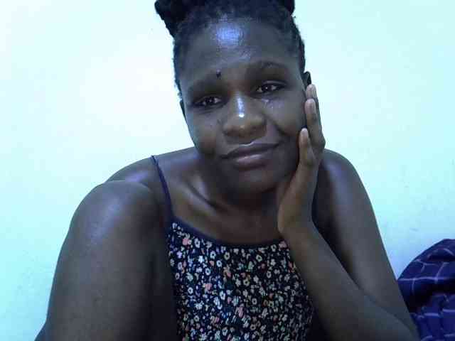adara-lee webcam