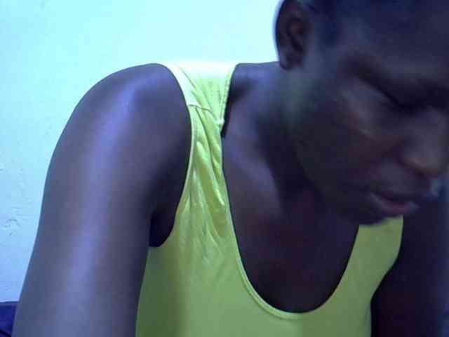 adara-lee webcam