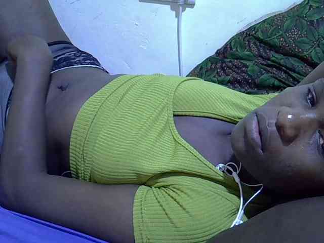 adara-lee webcam