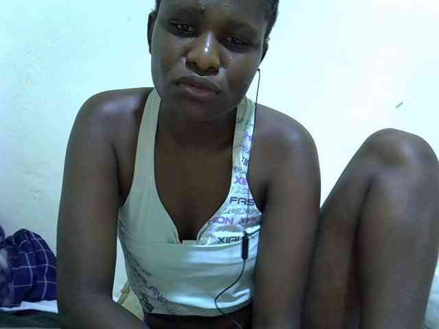 adara-lee webcam