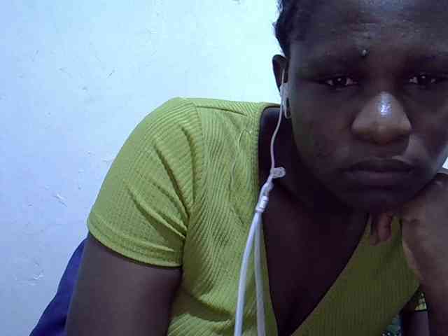 adara-lee webcam