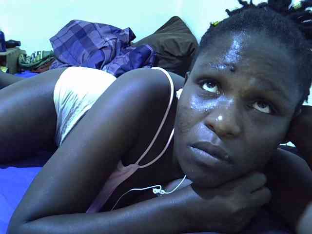 adara-lee webcam