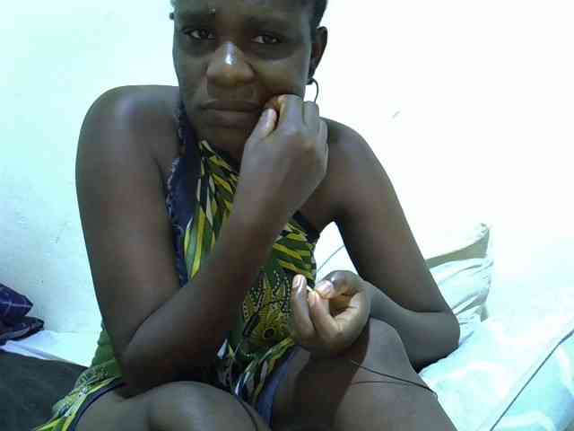 adara-lee webcam