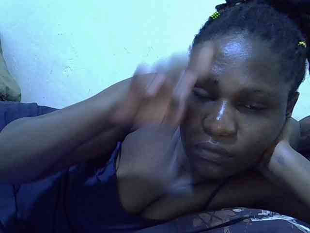 adara-lee webcam