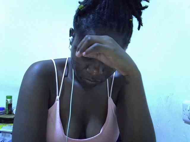 adara-lee webcam