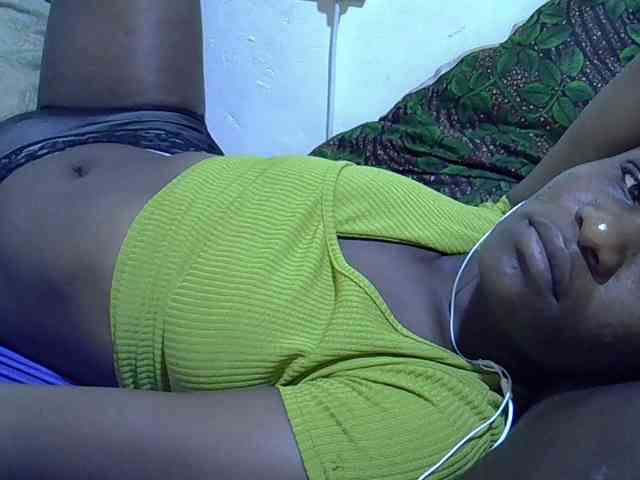 adara-lee webcam