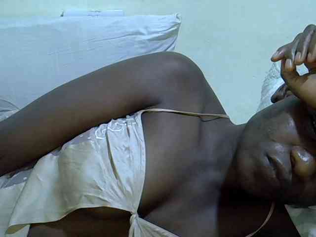 adara-lee webcam