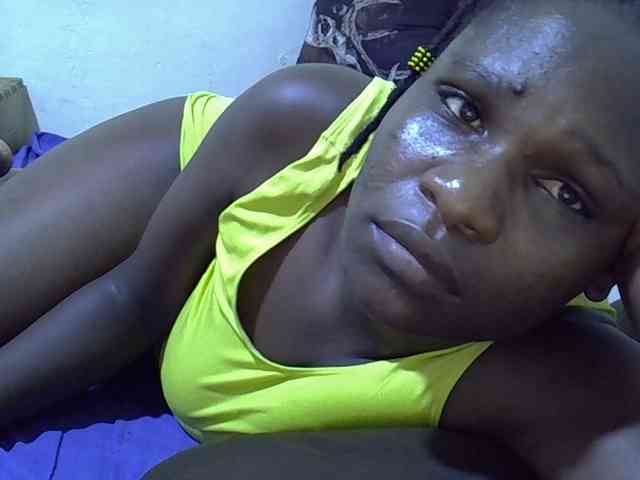 adara-lee webcam