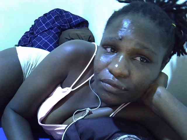 adara-lee webcam