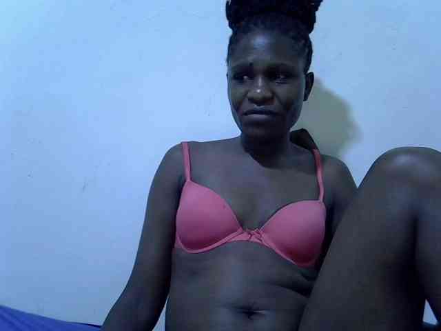 adara-lee webcam