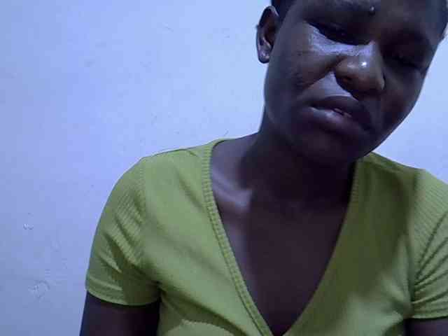 adara-lee webcam
