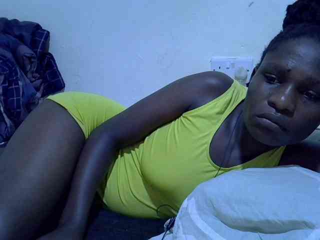 adara-lee webcam
