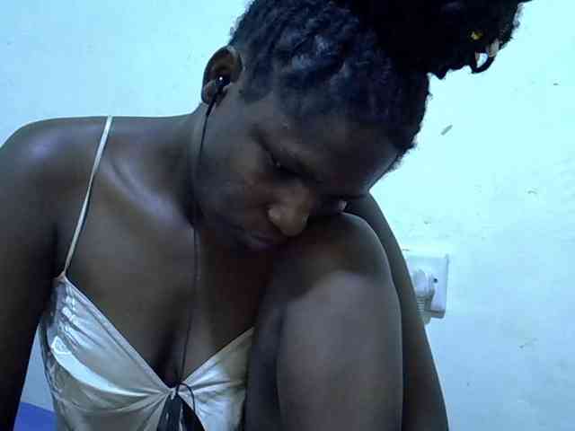adara-lee webcam