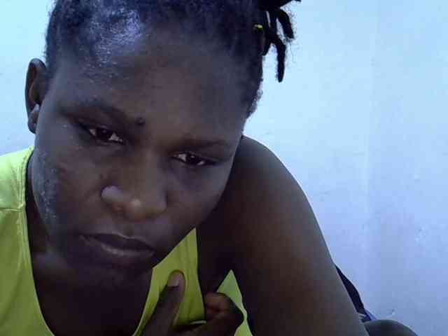 adara-lee webcam