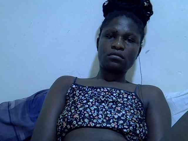 adara-lee webcam