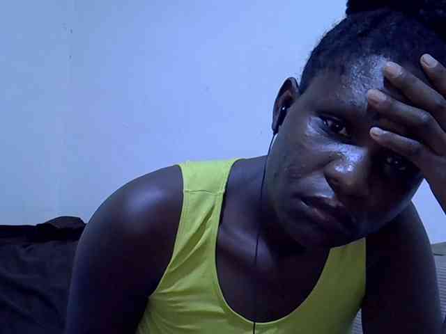 adara-lee webcam