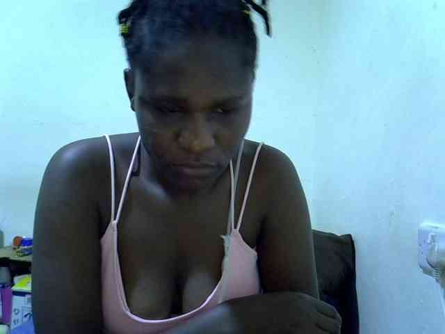 adara-lee webcam