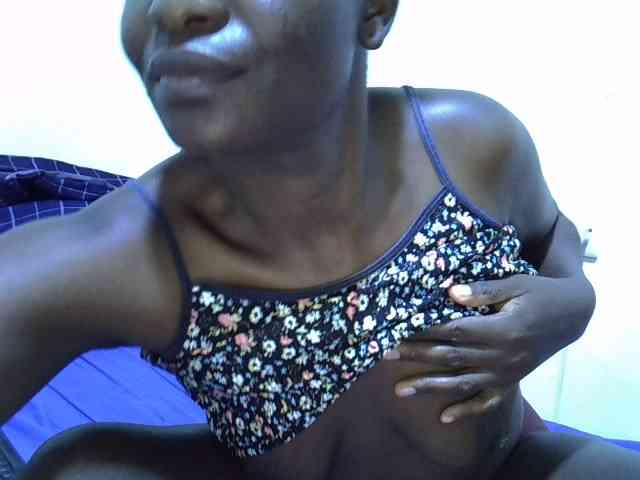 adara-lee webcam