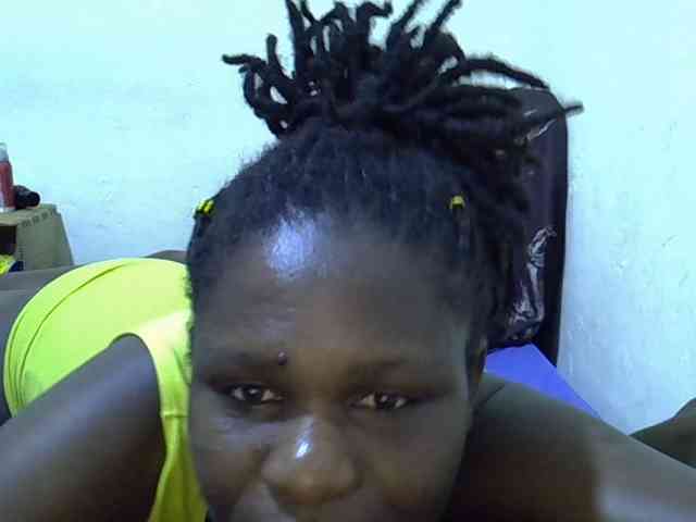 adara-lee webcam