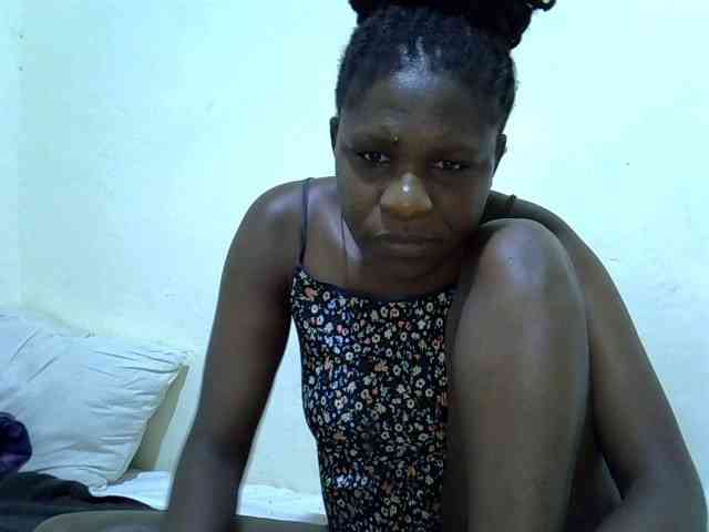 adara-lee webcam