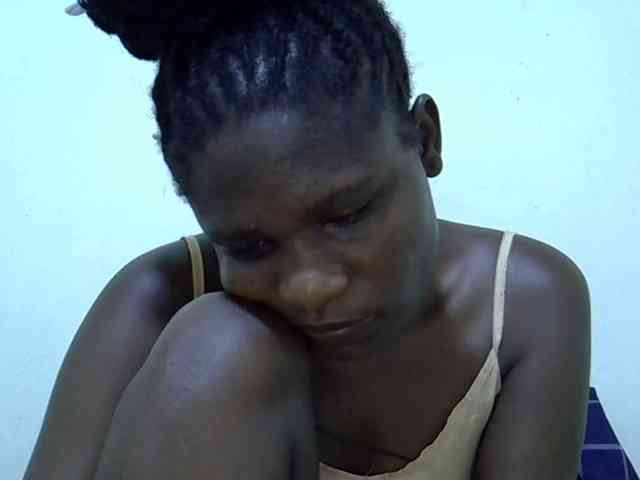adara-lee webcam