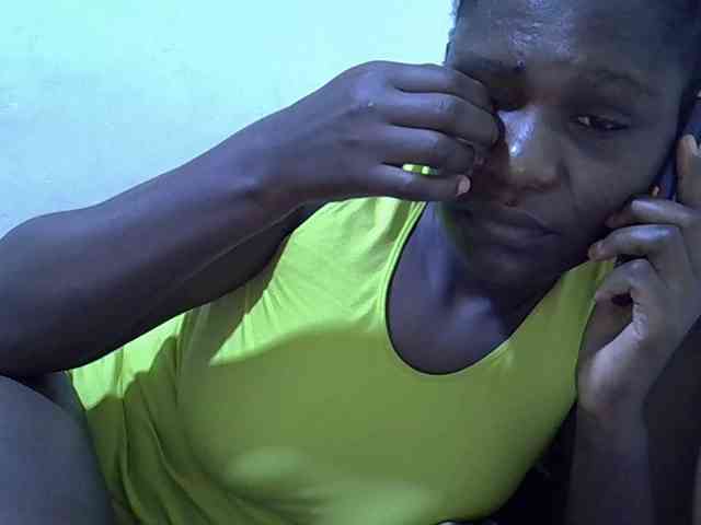 adara-lee webcam
