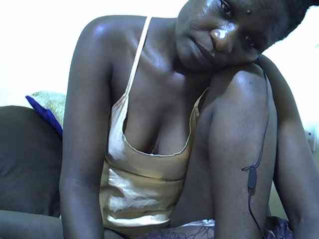 adara-lee webcam