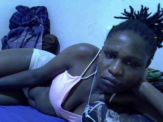 adara-lee webcam