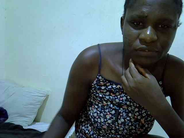 adara-lee webcam