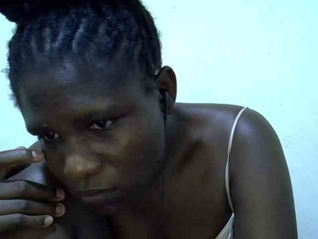 adara-lee webcam