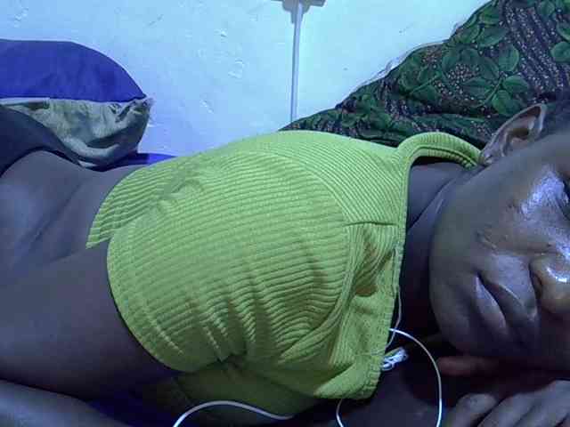 adara-lee webcam