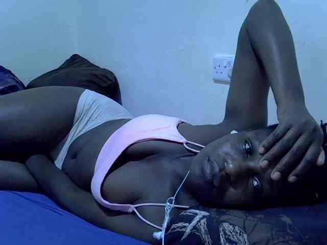 adara-lee webcam