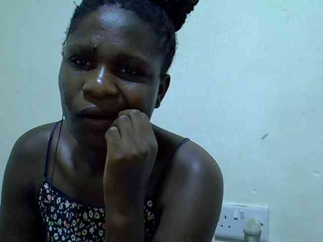 adara-lee webcam