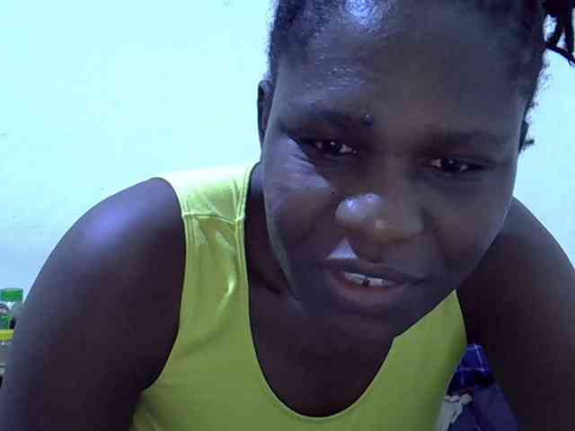 adara-lee webcam
