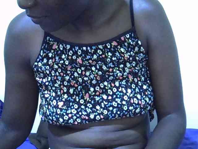 adara-lee webcam