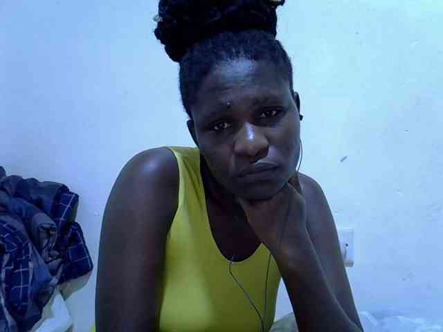 adara-lee webcam