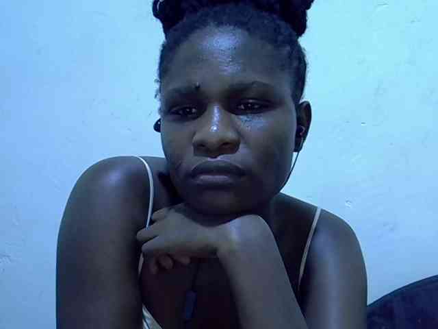 adara-lee webcam