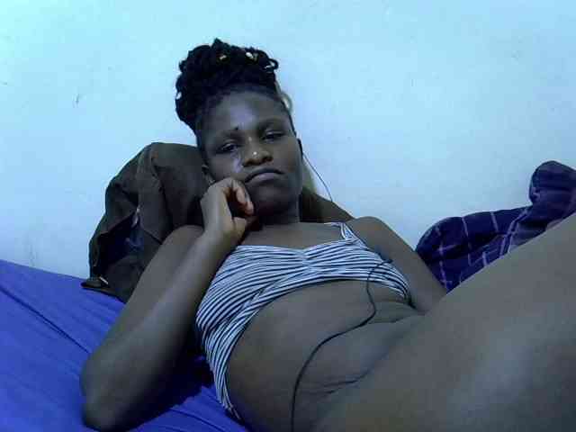 adara-lee webcam