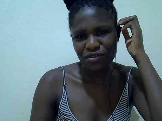 adara-lee webcam