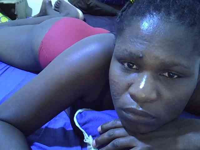 adara-lee webcam
