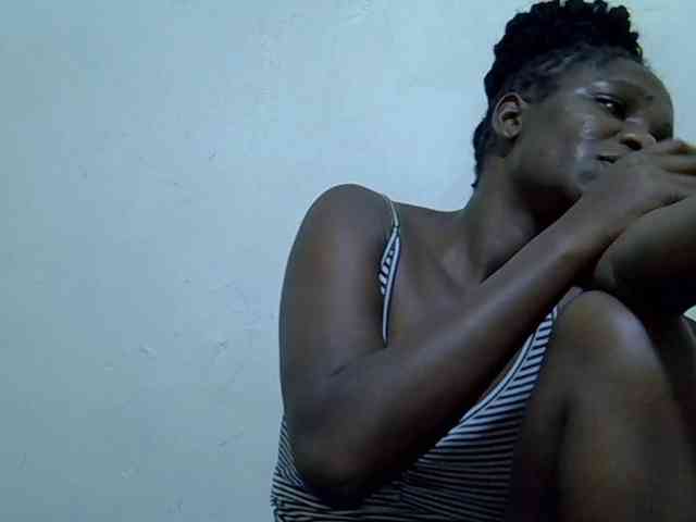 adara-lee webcam