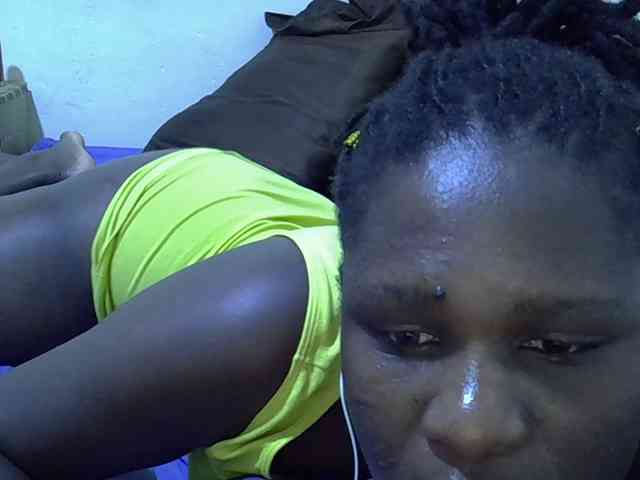 adara-lee webcam