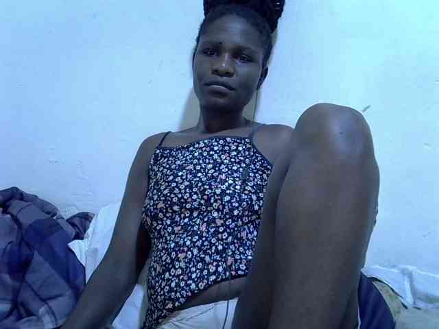 adara-lee webcam