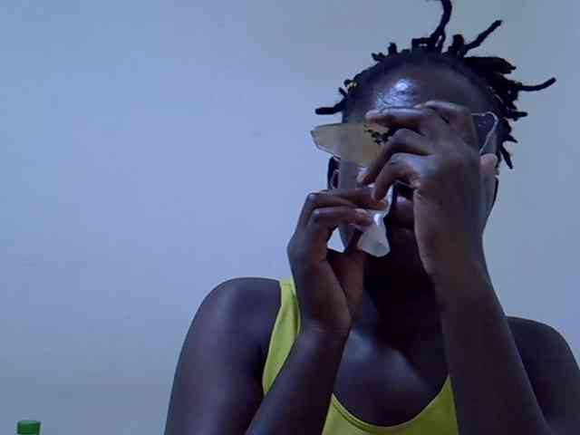 adara-lee webcam