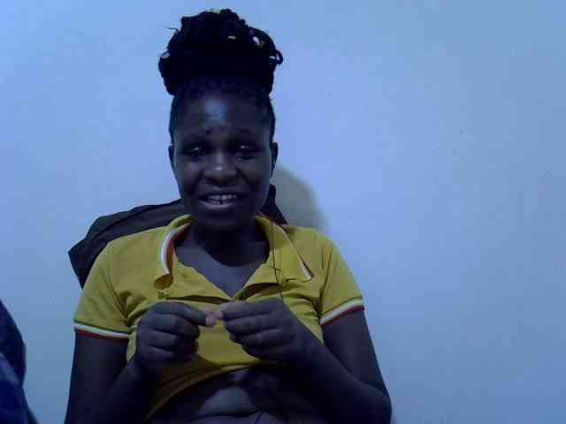 adara-lee webcam