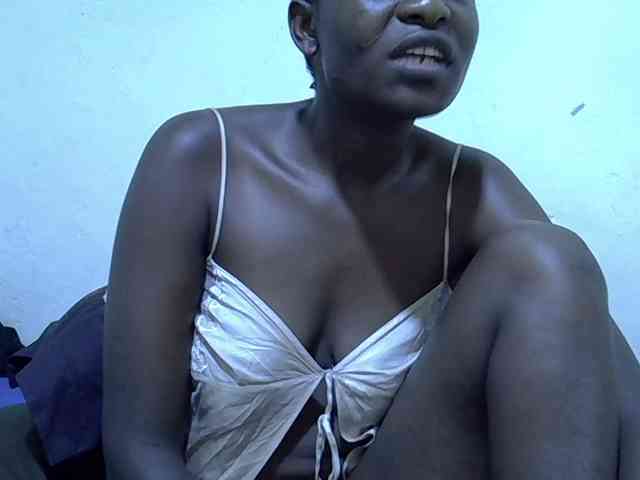 adara-lee webcam