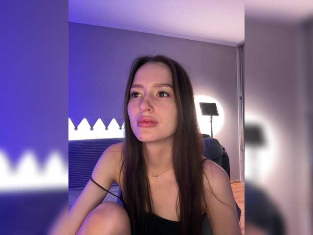 whiteTEAa's BongaCams show and profile