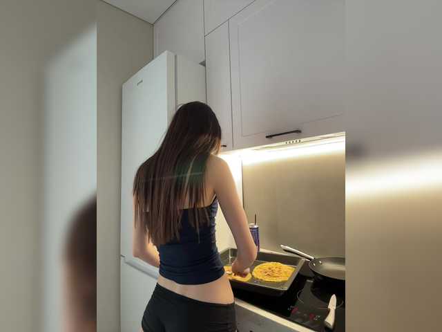 whiteTEAa's BongaCams show and profile