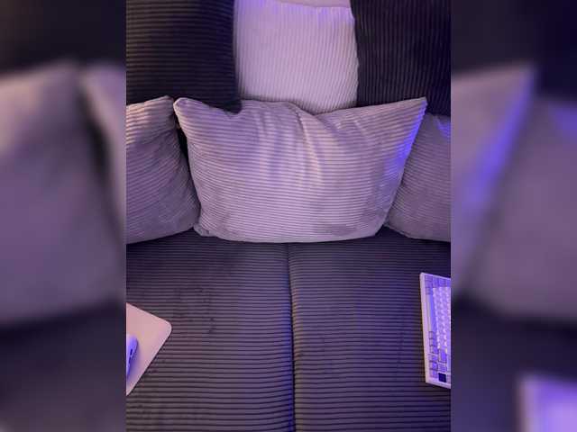 whiteTEAa's BongaCams show and profile