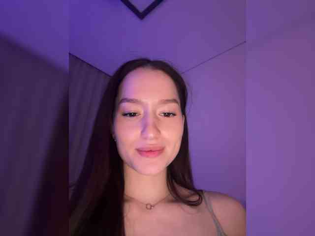 whiteTEAa Live Webcam on BongaCams